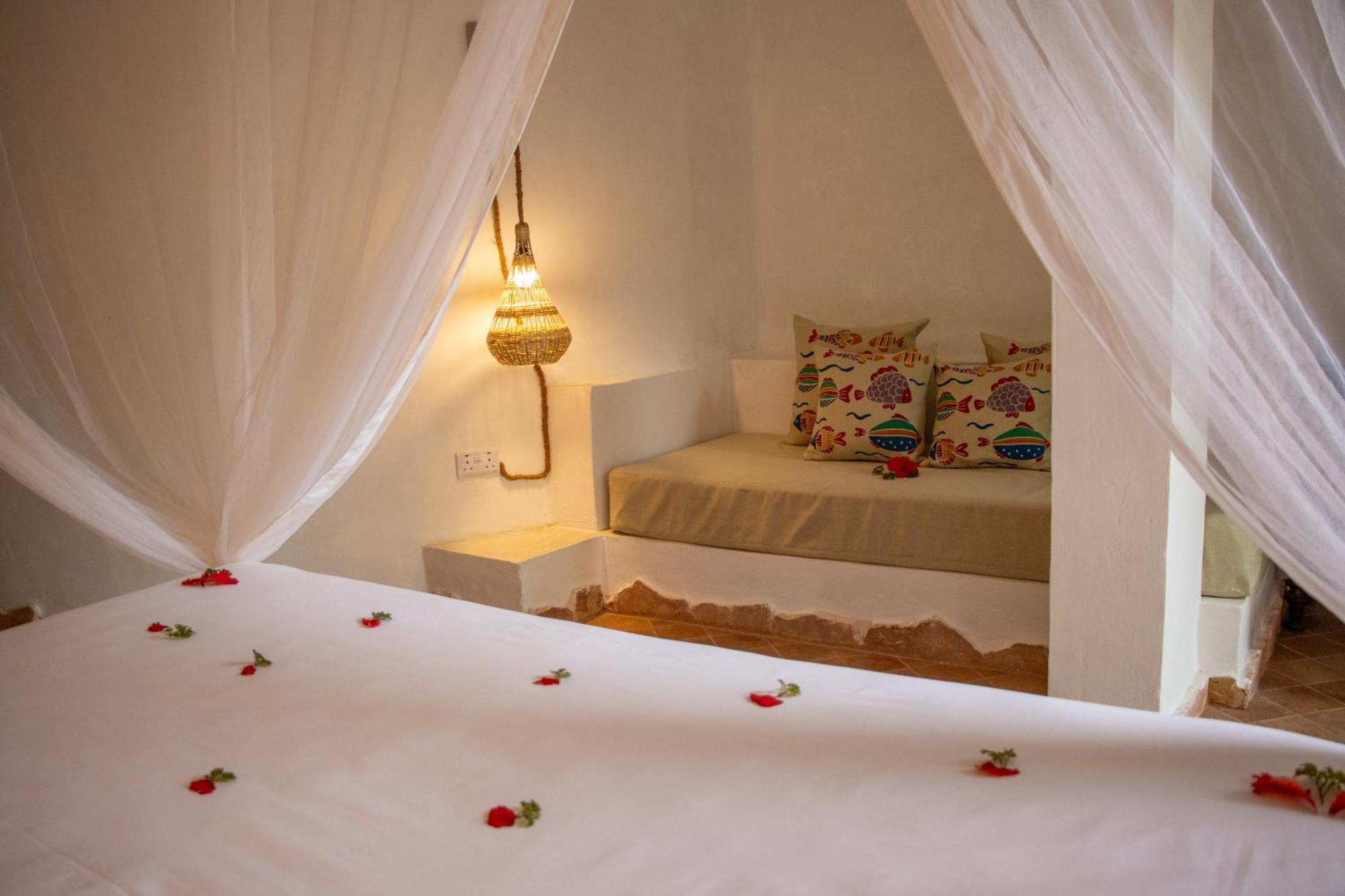 Mvuvi Boutique Resort Kiwengwa  Pokój zdjęcie